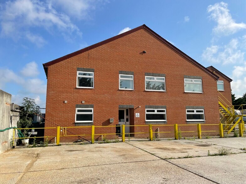 Waltham Rd, Boreham en venta - Foto del edificio - Imagen 2 de 7