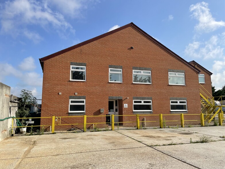 Waltham Rd, Boreham en venta - Foto del edificio - Imagen 3 de 9