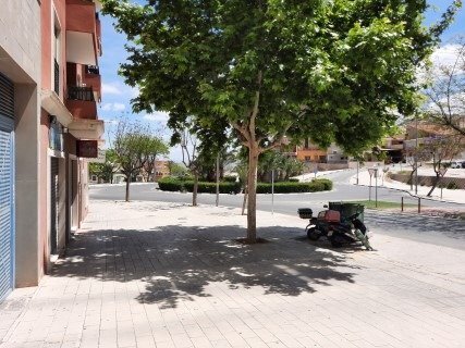 Local en Aspe, Alicante en alquiler - Foto del edificio - Imagen 2 de 13