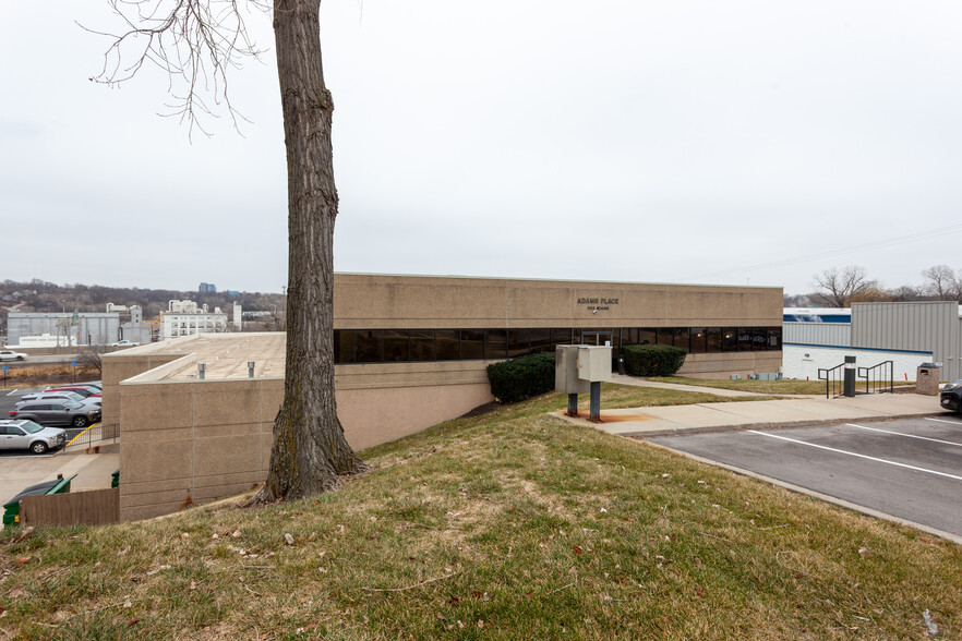 1155-1220 Adams St, Kansas City, KS en alquiler - Foto del edificio - Imagen 2 de 12