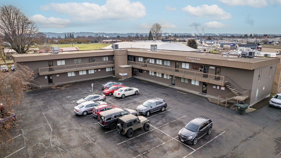 1953 7th Ave, Longview, WA en venta - Foto del edificio - Imagen 1 de 24