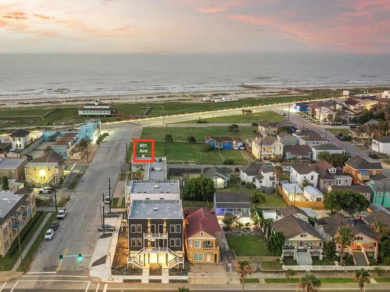 801 Avenue K, Galveston, TX en venta - Foto principal - Imagen 1 de 13