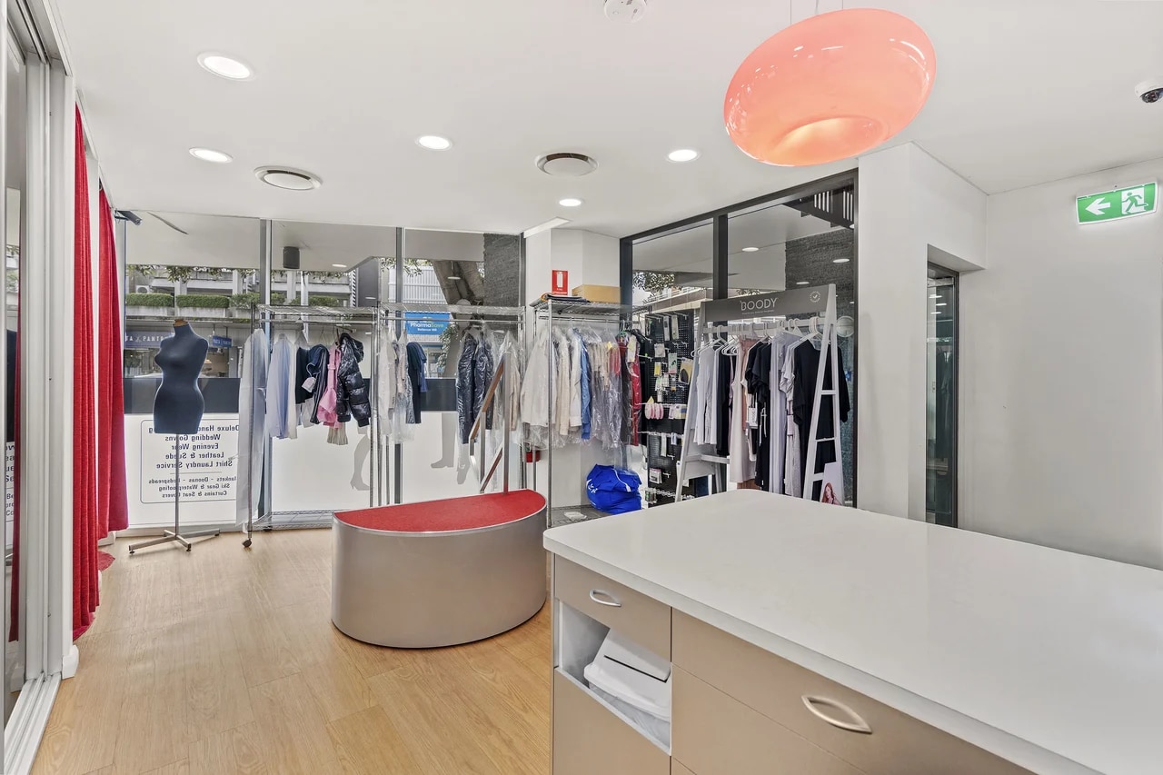 8 Bellevue Rd, Bellevue Hill, NSW 2023 - Unidad 2 -  - Foto del interior - Image 1 of 4