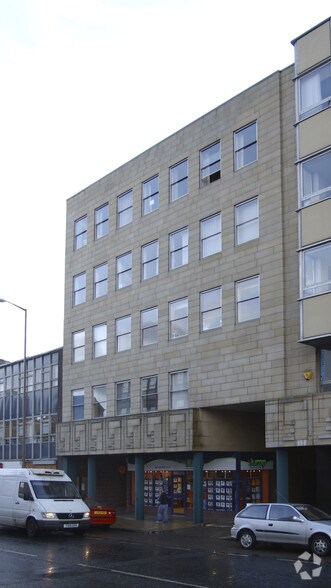 Market St, Huddersfield en alquiler - Foto del edificio - Imagen 2 de 7
