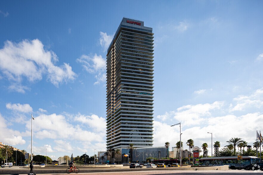 Carrer de la Marina, Barcelona, Barcelona en alquiler - Foto del edificio - Imagen 2 de 7