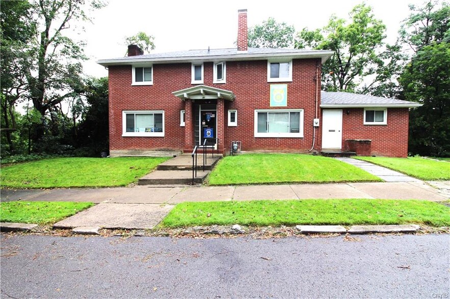 41 Howard Ave, Binghamton, NY en venta - Foto principal - Imagen 1 de 26