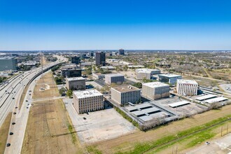 521 N Sam Houston Pky E, Houston, TX - vista aérea  vista de mapa