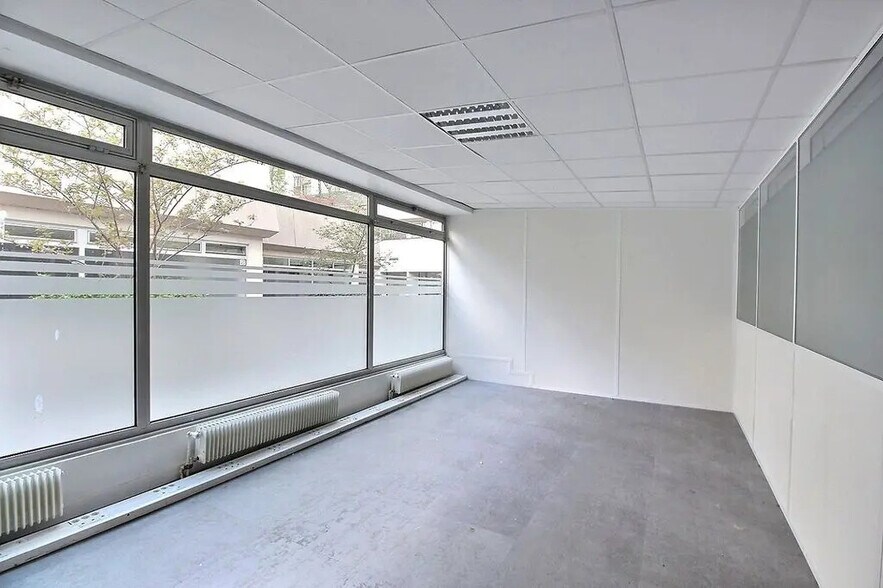 27-31 Rue De Fontarabie, Paris en venta - Foto del edificio - Imagen 3 de 8