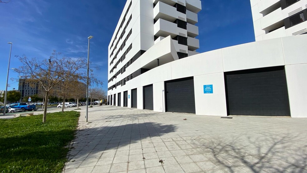 Calle Francisco González García, 3, Sevilla, Sevilla en alquiler - Foto del edificio - Imagen 2 de 6