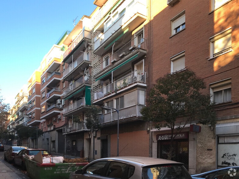 Avenida Carabancheles, 15, Alcorcón, Madrid en alquiler - Foto del edificio - Imagen 2 de 2