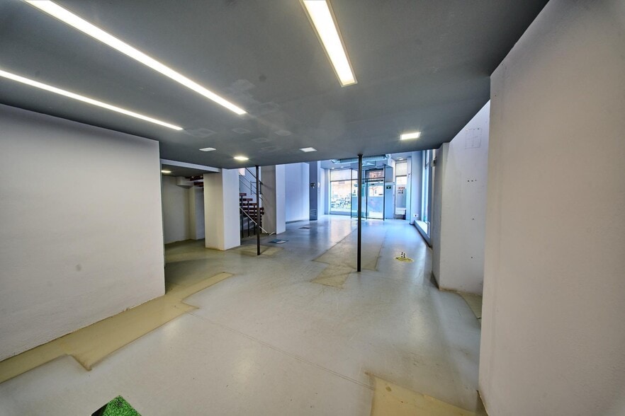 Local en Granada en alquiler - Foto del interior - Imagen 1 de 20