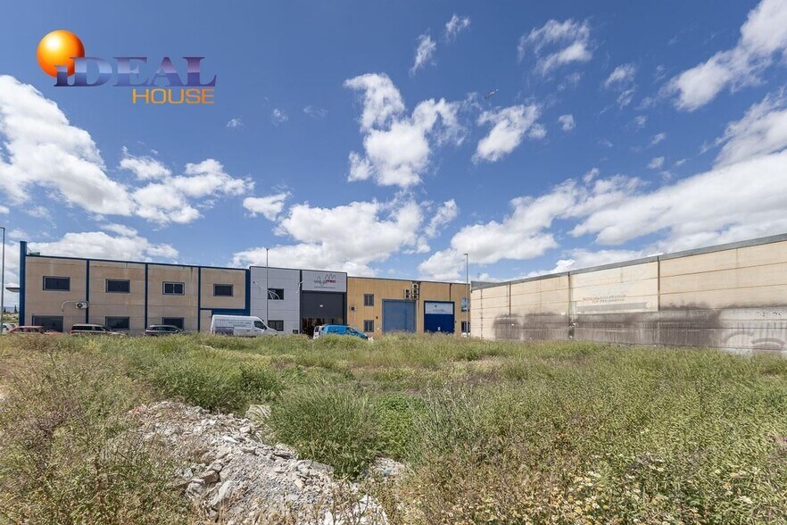Paseo de las Andas, 11, Las Gabias, Granada en venta - Foto del edificio - Imagen 3 de 14
