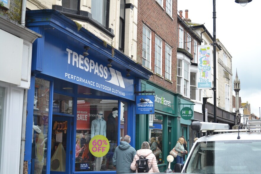 44 High St, Newport en venta - Foto del edificio - Imagen 2 de 3