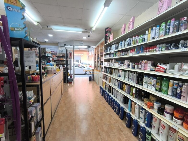 Local en Elche en alquiler - Foto del edificio - Imagen 3 de 6