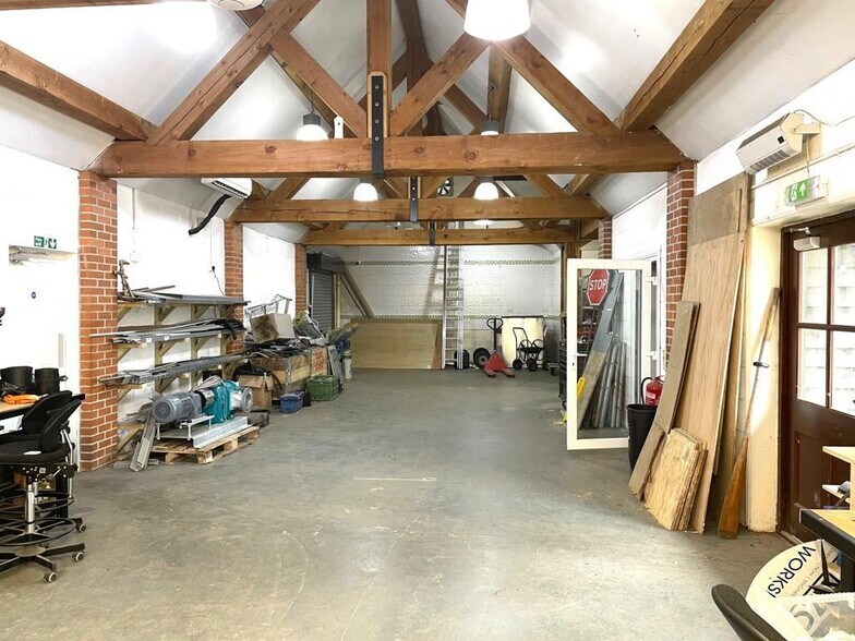 Sindlesham Rd, Reading en alquiler - Foto del edificio - Imagen 1 de 3