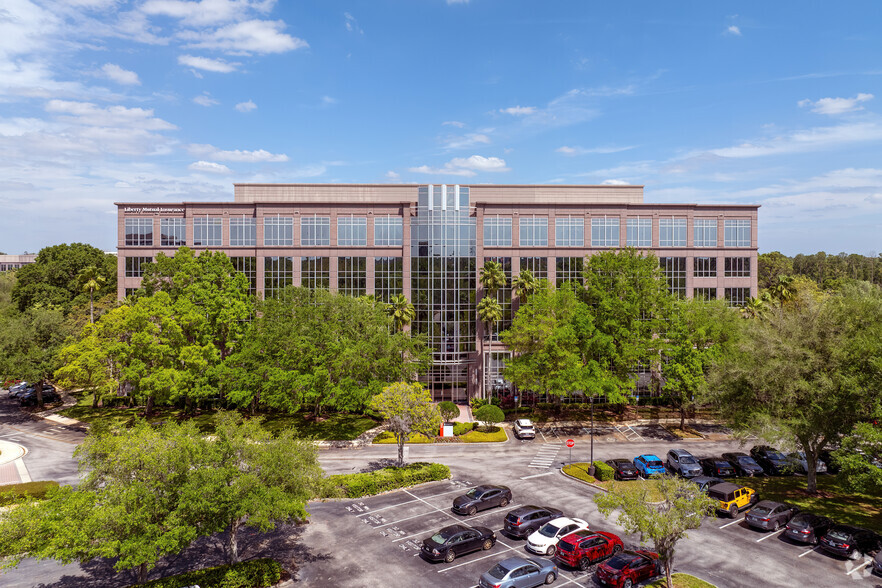 610 Crescent Executive Ct, Lake Mary, FL en alquiler - Foto del edificio - Imagen 2 de 7