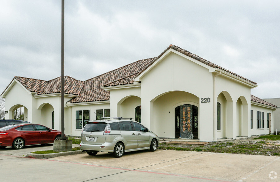 300 E Medical Center Blvd, Webster, TX en alquiler - Foto principal - Imagen 2 de 2