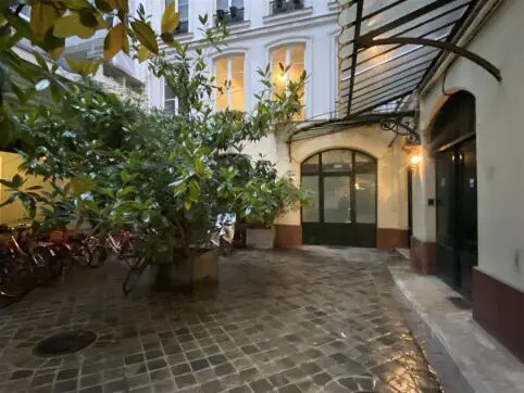 13 Rue Du Faubourg Saint-Martin, Paris en venta - Foto del edificio - Imagen 1 de 5