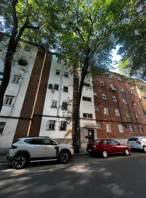 Calle de Concepción de la Oliva, Madrid, Madrid en venta Foto del edificio- Imagen 1 de 4