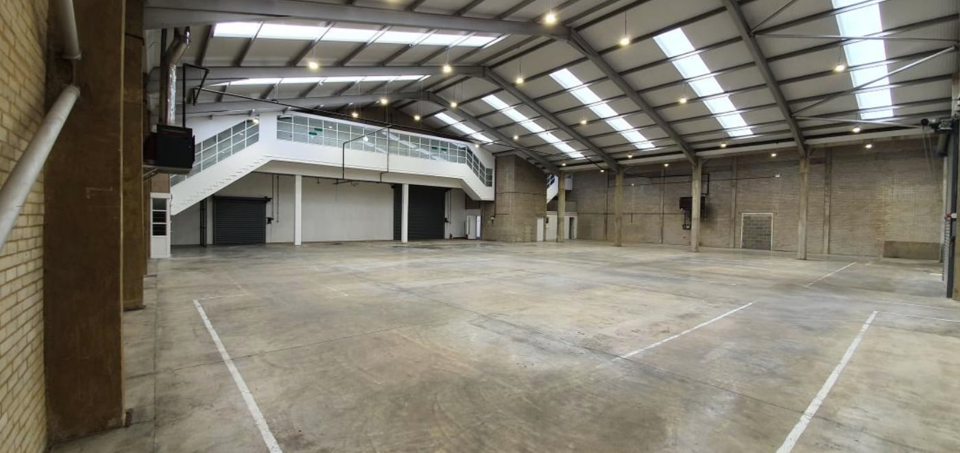 Shamblehurst Ln, Southampton, HAM SO30 2FY - Unidad 19 & 20 -  - Foto del interior - Image 1 of 3