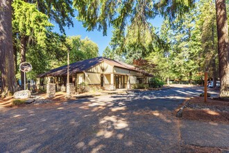 4309 SW Oakridge Rd, Lake Oswego, OR en venta Foto del edificio- Imagen 1 de 17