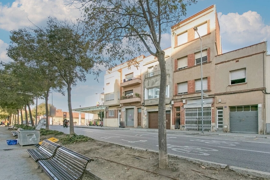 Edificio residencial en Terrassa, Barcelona en venta - Foto del edificio - Imagen 1 de 1