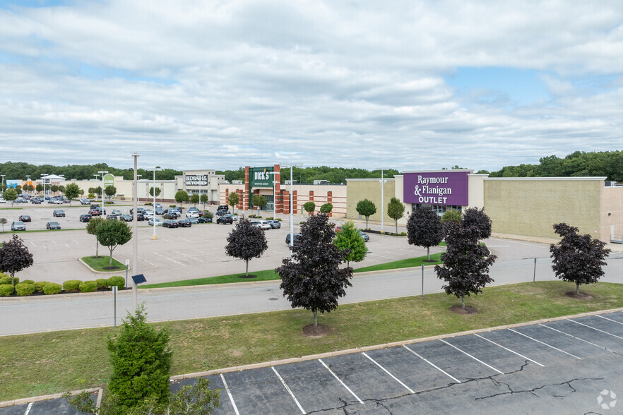 1300-1500 S Washington St, North Attleboro, MA en alquiler - Foto del edificio - Imagen 2 de 19