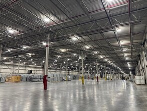 188 Earl Davis Dr, Russellville, KY en venta Foto del interior- Imagen 1 de 13