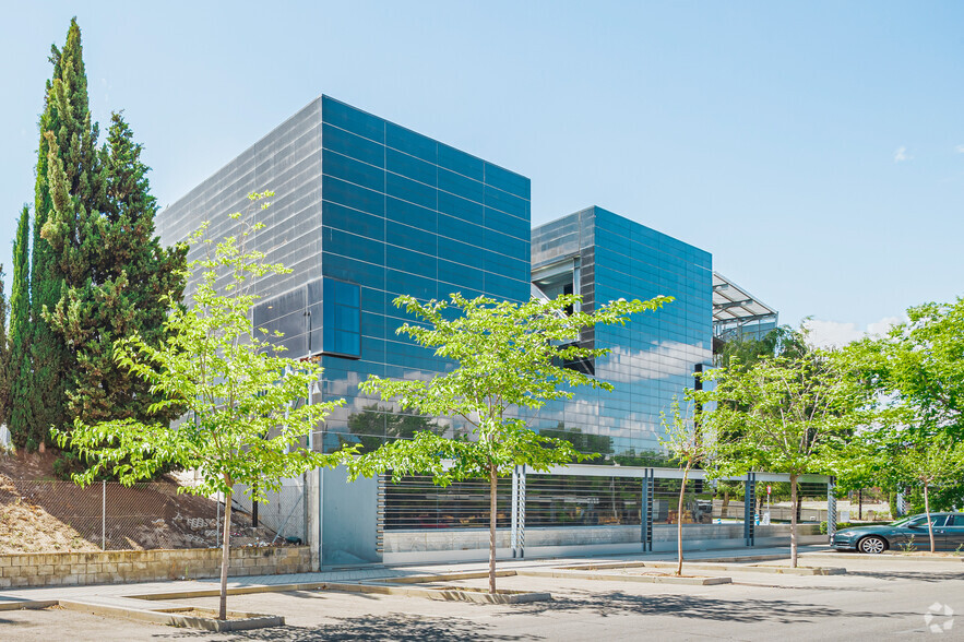 Avenida De La Industria, 22, Tres Cantos, Madrid en alquiler - Foto del edificio - Imagen 2 de 28