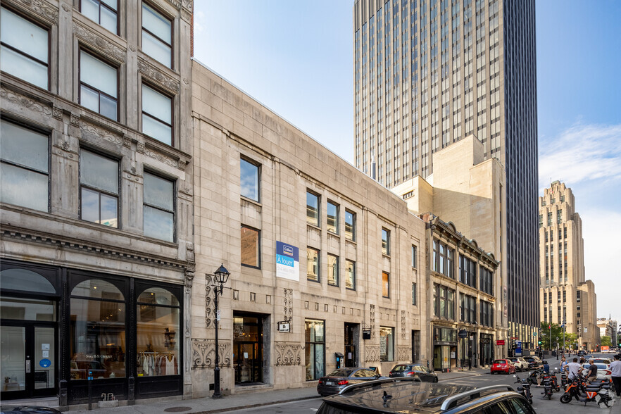 221-229 Rue Notre-Dame O, Montréal, QC en alquiler - Foto del edificio - Imagen 1 de 3