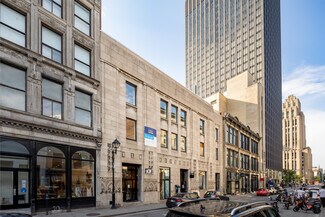 Más detalles de 221-229 Rue Notre-Dame O, Montréal, QC - Oficina en alquiler