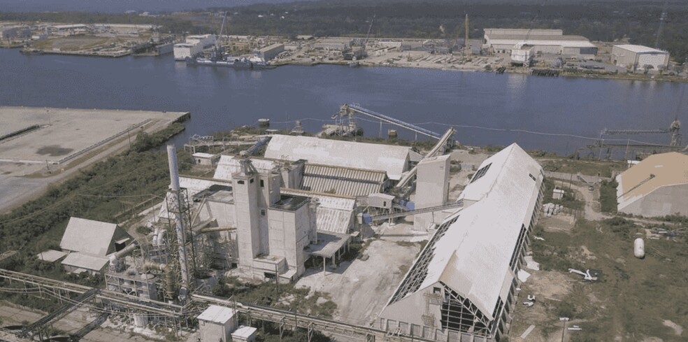 600 Industrial Road, Pascagoula, MS en alquiler - Foto del edificio - Imagen 2 de 5