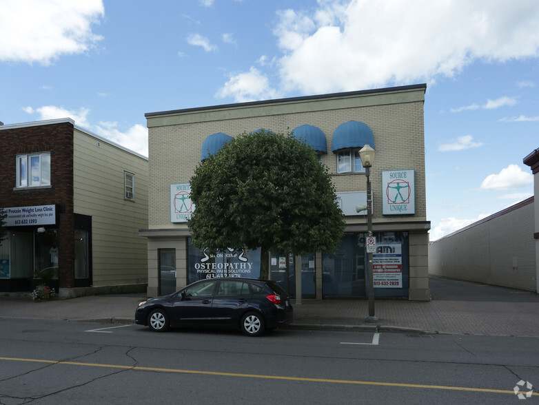 219 Main St E, Hawkesbury, ON en alquiler - Foto del edificio - Imagen 3 de 3