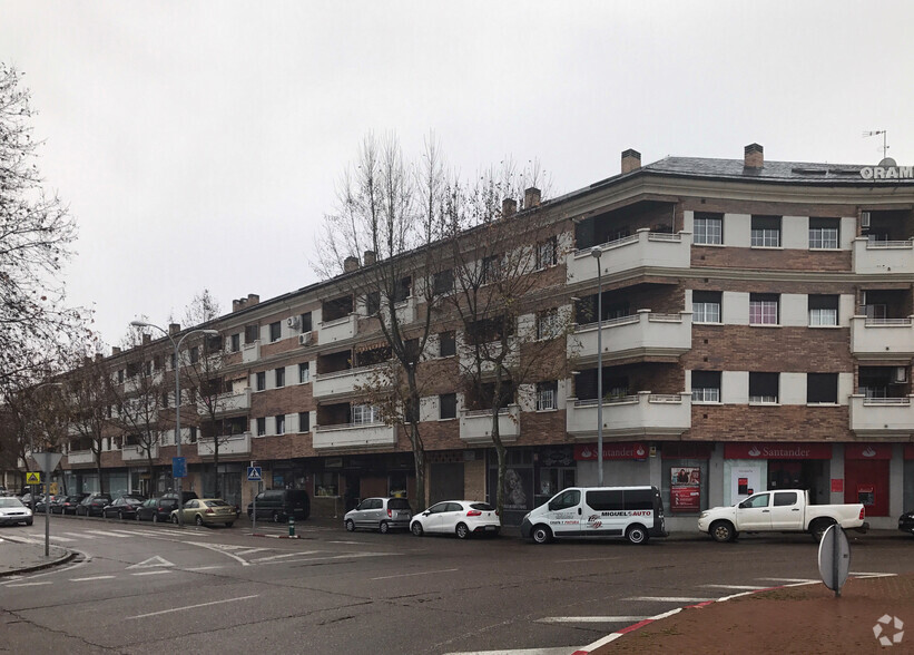 Avenida Talavera del Perú, 1, Talavera De La Reina, Toledo en alquiler - Foto del edificio - Imagen 1 de 2