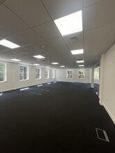 Portsmouth Rd, Send en alquiler Foto del interior- Imagen 1 de 2