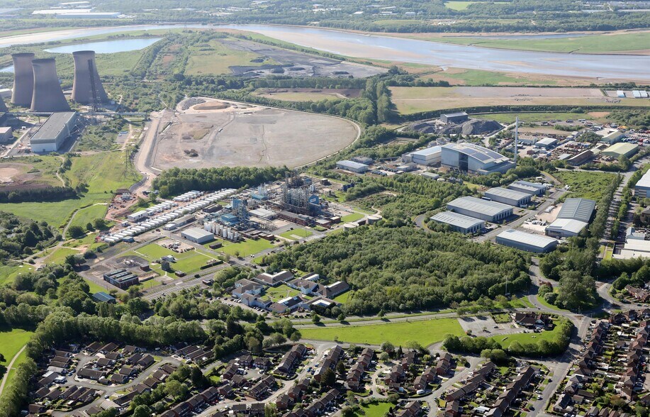 Bennett's Ln, Widnes en venta - Foto del edificio - Imagen 3 de 4