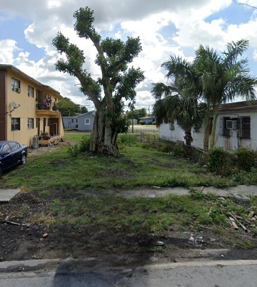 569 SW 8th St, Belle Glade, FL en venta - Foto principal - Imagen 1 de 5