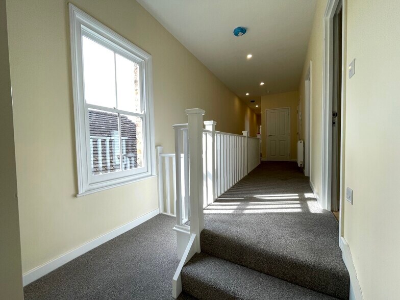42 High St, Ashford en venta - Foto del edificio - Imagen 2 de 11