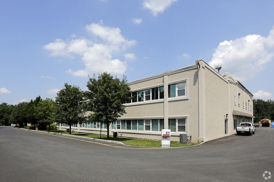 1250 Easton Rd, Horsham, PA en alquiler - Foto del edificio - Imagen 2 de 4