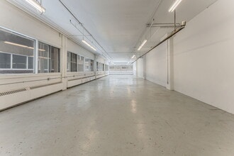 5333-5335 Av Casgrain, Montréal, QC en alquiler Foto del edificio- Imagen 2 de 4