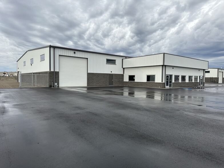 2060 N Commercial Ave, Pasco, WA en alquiler - Foto del edificio - Imagen 1 de 1