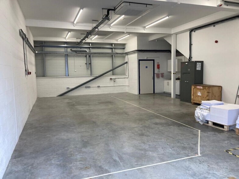 Crowbridge Rd, Ashford en alquiler - Foto del edificio - Imagen 2 de 6