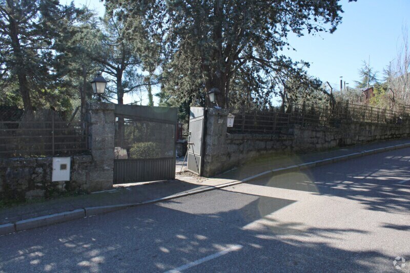 Calle Ignacio, 5, Collado Mediano, Madrid en venta Foto principal- Imagen 1 de 1