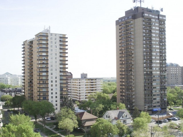 241 5th Ave, Saskatoon, SK en alquiler Foto del edificio- Imagen 1 de 16