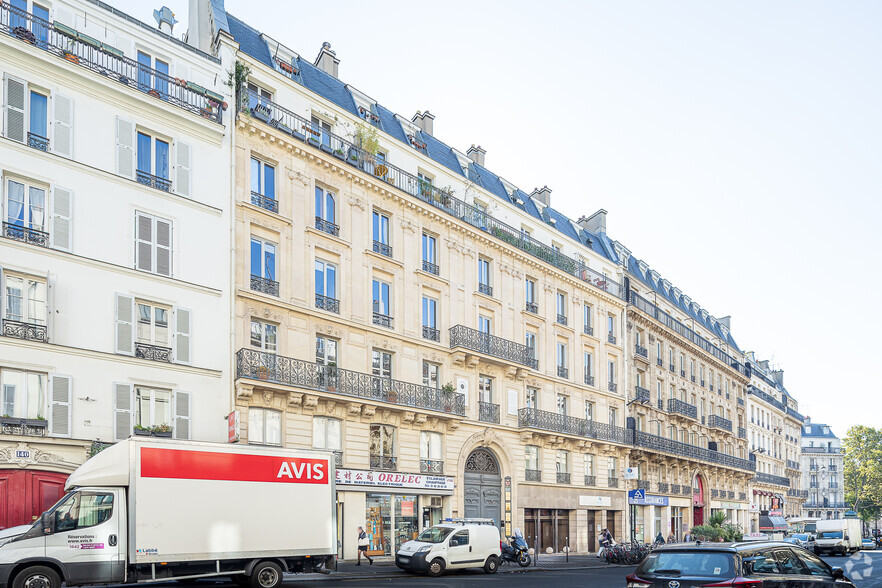 132 Rue Du Faubourg Saint-Denis, Paris en venta - Foto del edificio - Imagen 3 de 4