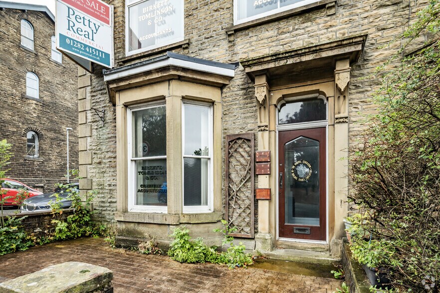 67 Albert Rd, Colne en venta - Foto del edificio - Imagen 3 de 3