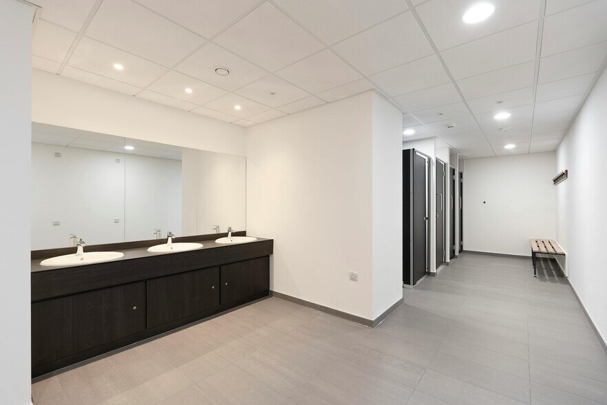 3 Princewood Rd, Corby en alquiler - Foto del edificio - Imagen 2 de 8