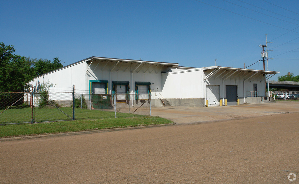 755 Stonewall St, Jackson, MS en alquiler - Foto del edificio - Imagen 2 de 27