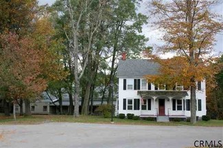 Más detalles para 41 Geyser Rd, Saratoga Springs, NY - Naves en venta