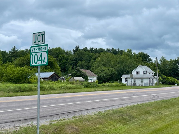 1023 Ethan Allen Hwy, Fairfax, VT en venta - Foto del edificio - Imagen 1 de 12